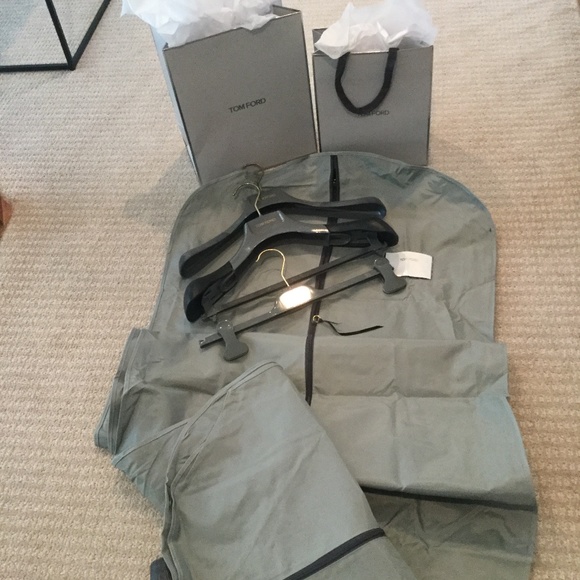 Tom Ford Garment Bag with Hangers - Picture 2 of 4